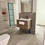Precioso Piso Διαμέρισμα *